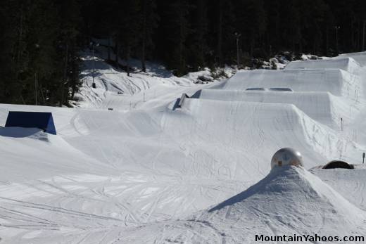 Alyeska AK: Terrain park jumps