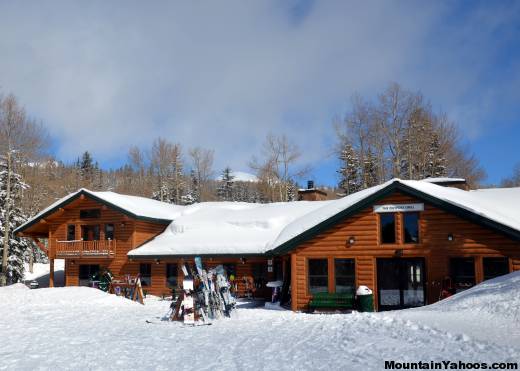 Eagle Point Outpost Grill Base Lodge