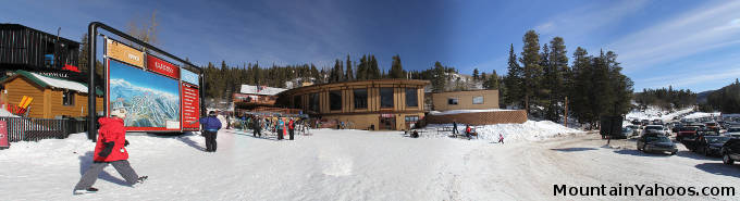 Eldora base: Timbers Lodge