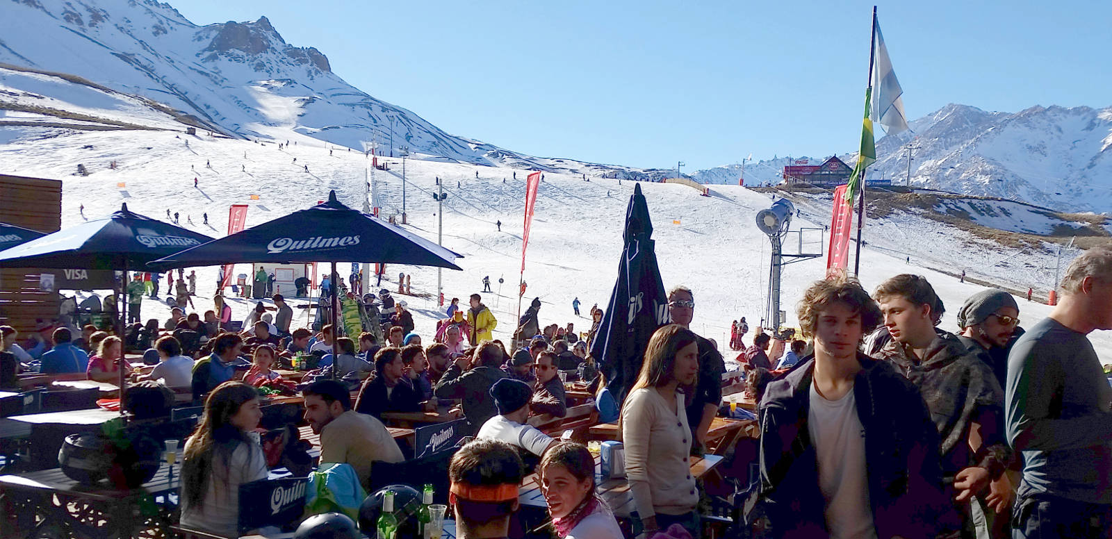 Apres Ski at UFO Point pation