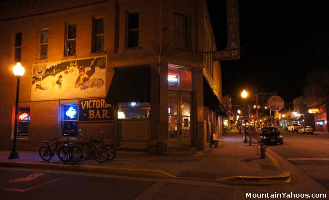 Salida CO: Victorian bar