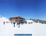 Mount Rose mountain base Virtual Tour