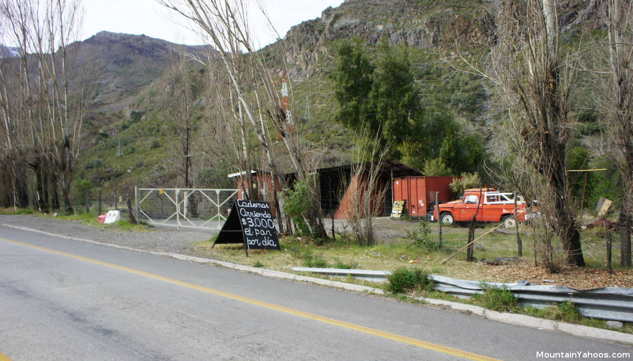 Highway 60 tire chain rental on the way to Portillo