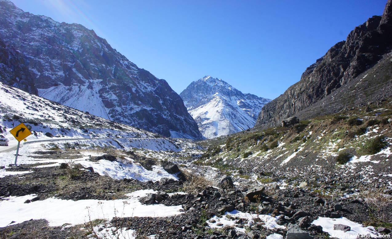 Highway 60 on the way to Portillo