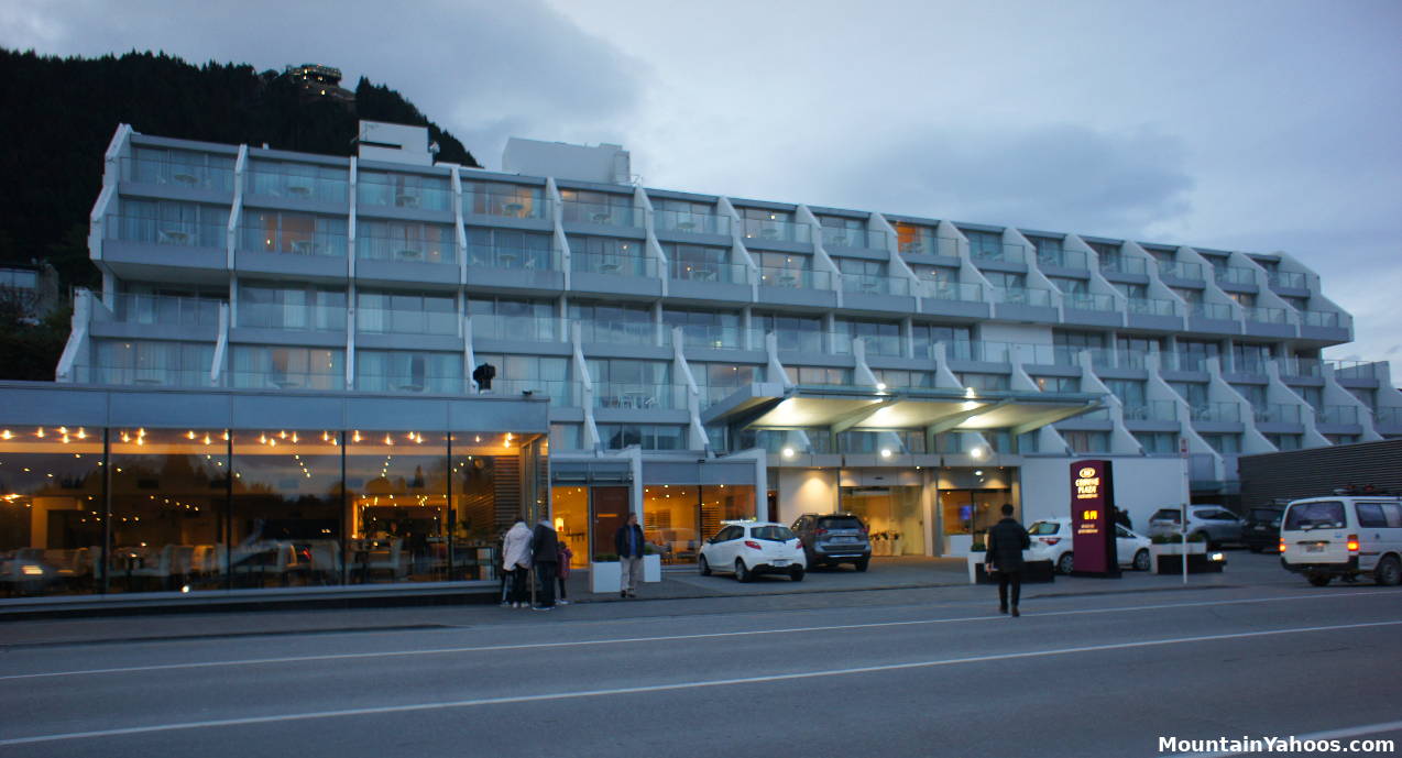 Crowne Plaza hotel Queenstown New Zealand