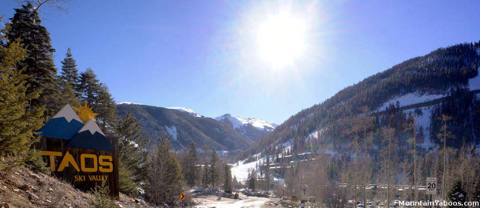 Taos Entrance Sign