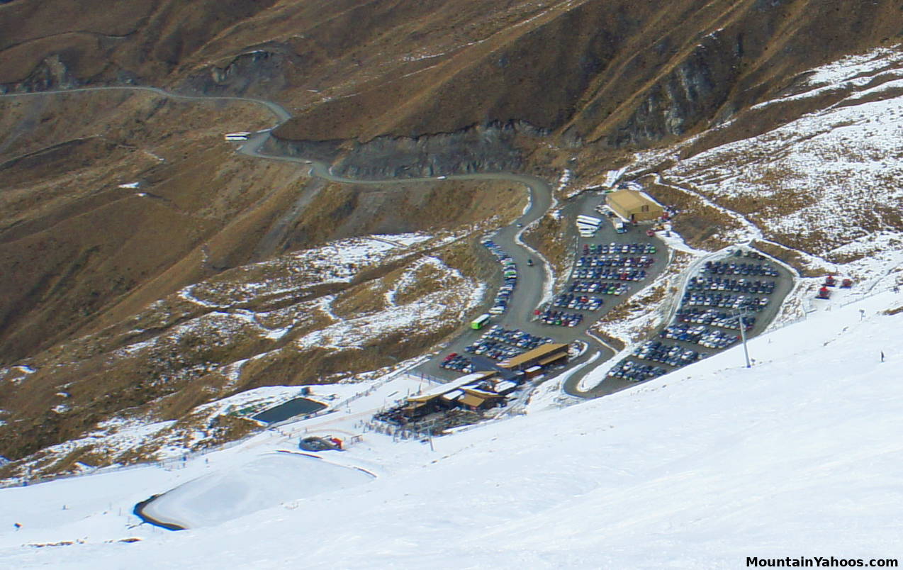 Treble Cone main lodge parking lots