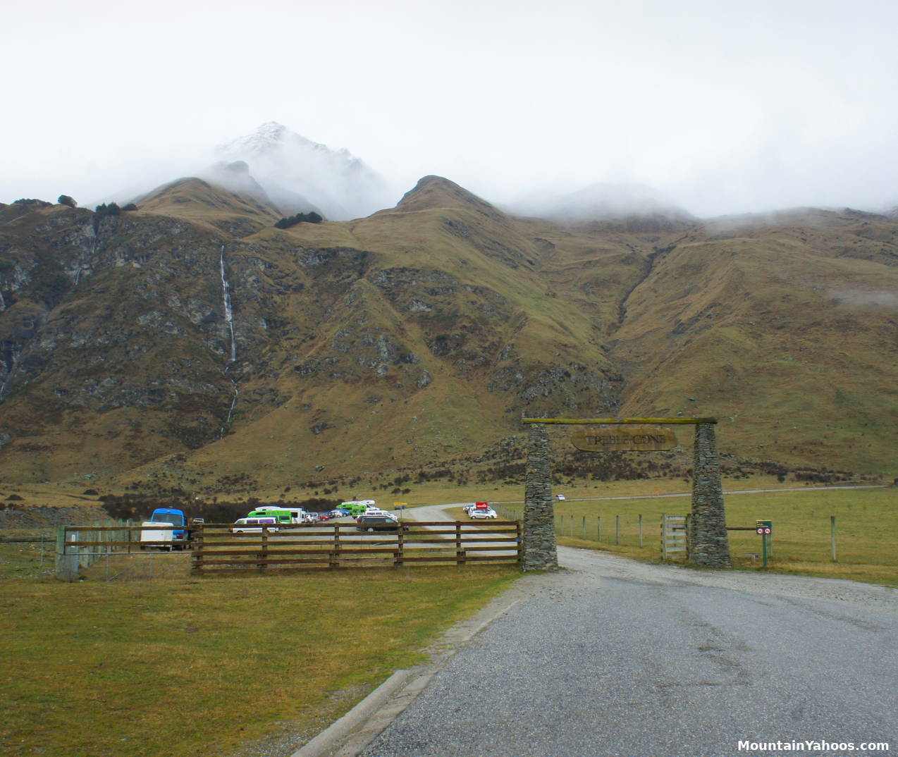 Treble Cone entrance and lower parking lot