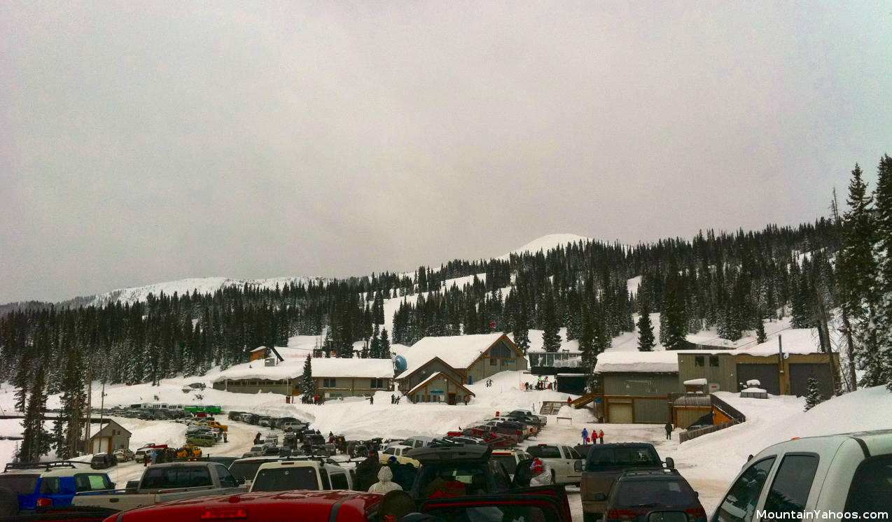 Wolf Creek mountain base